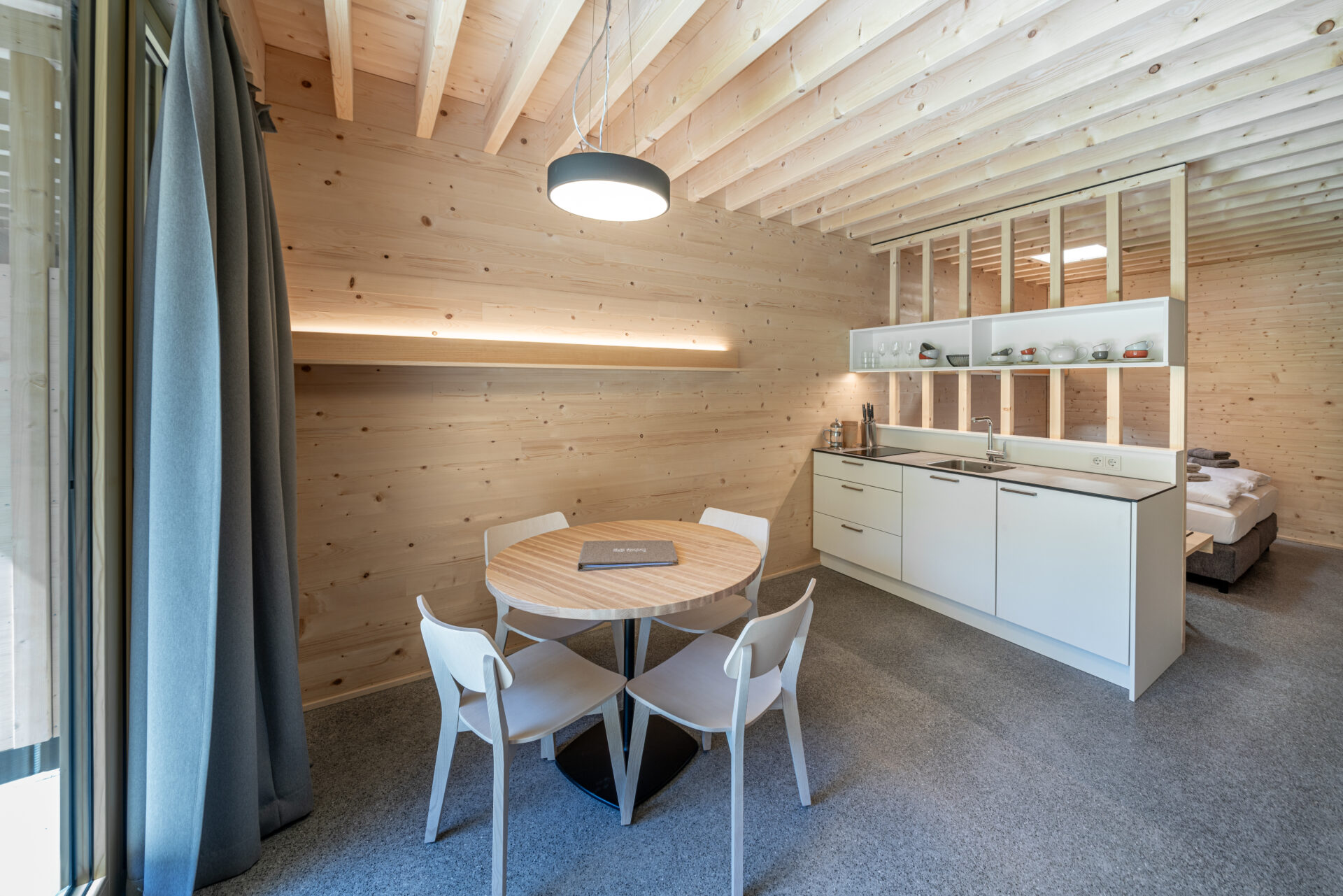 Blick in ein Apartment am Camping Dornbirn