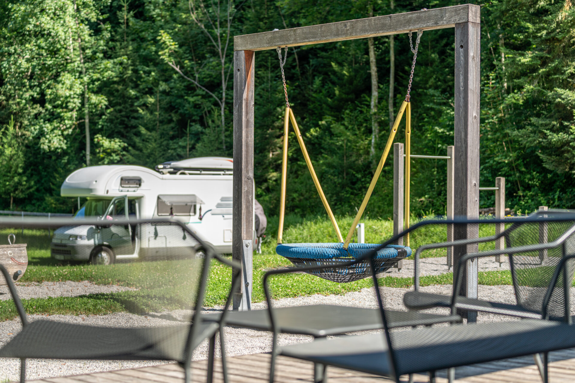 Spielpaltz am Camping Dornbirn, Terrasse, Lounge, Schaukel